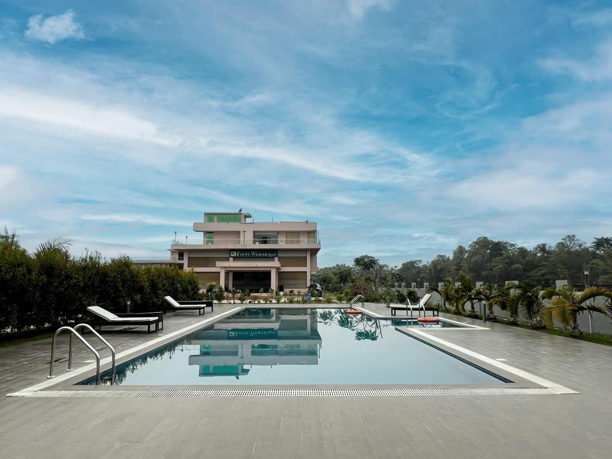Finn'S Weaver Resort, Kāziranga Exteriér fotografie